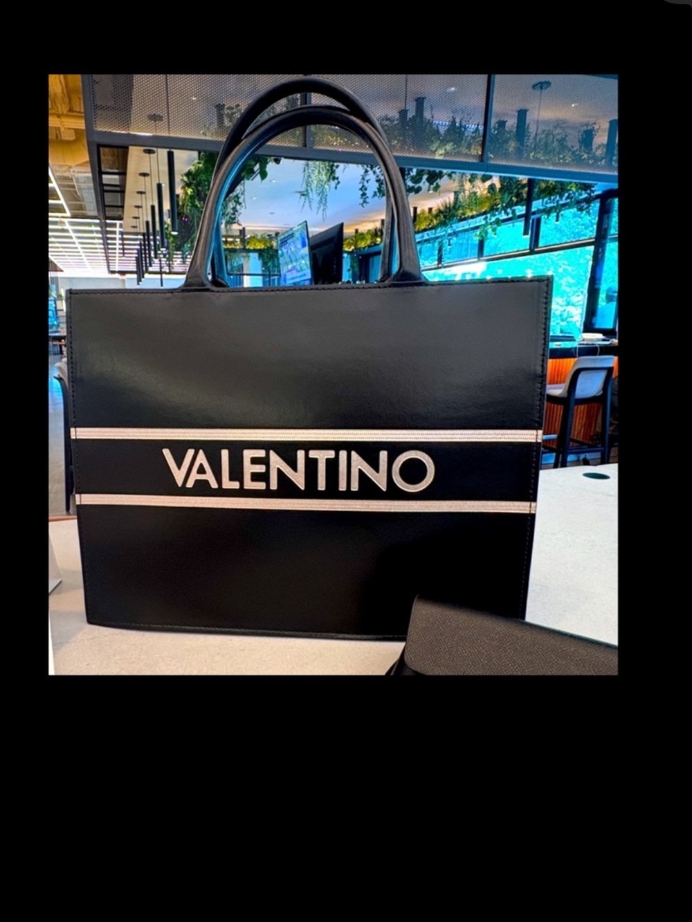 V♣️I♣️P TOTE